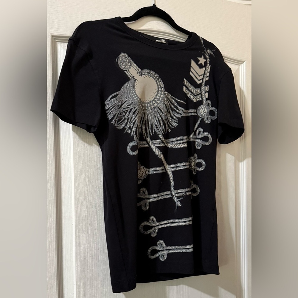 Love Moschino Black Safety Pin Graphic T-Shirt Men’s Size M Short Sleeve